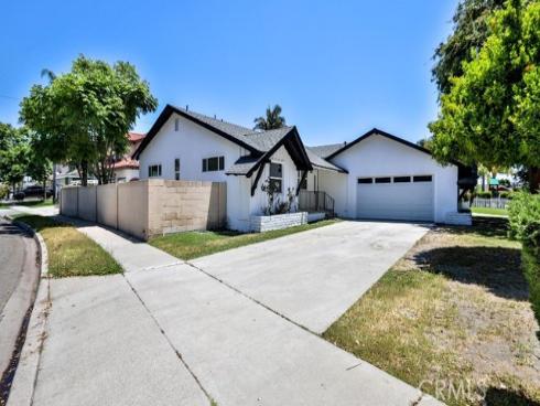 2033 W Elm   Avenue, Anaheim, CA