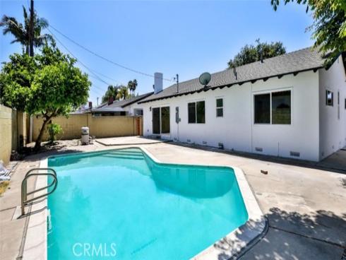 2033 W Elm   Avenue, Anaheim, CA