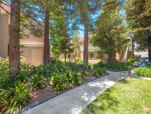 3553 W Greentree  F-246  Circle, Anaheim, CA