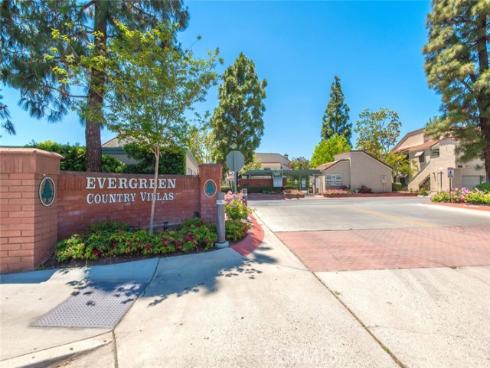 3553 W Greentree  F-246  Circle, Anaheim, CA