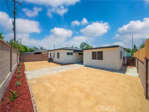 1236 N Foxfire   Street, Anaheim, CA