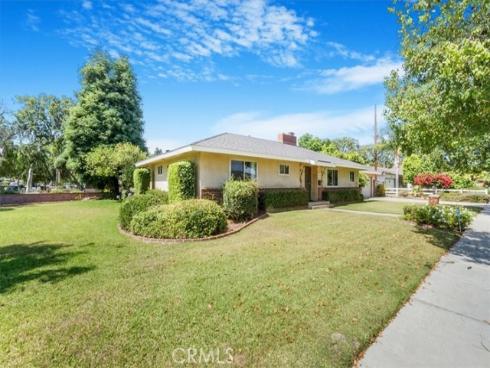 1265 E Live Oak   Drive, Anaheim, CA