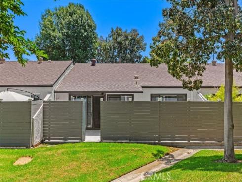 4007 E Longbranch  62  Drive, Anaheim, CA