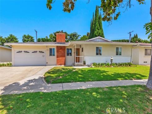 1727 W Cris   Avenue, Anaheim, CA