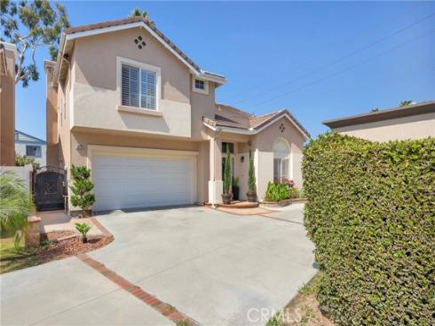 1223 S Goldstone   Circle, Anaheim, CA