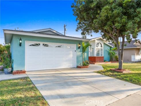 1556 W Crone   Avenue, Anaheim, CA