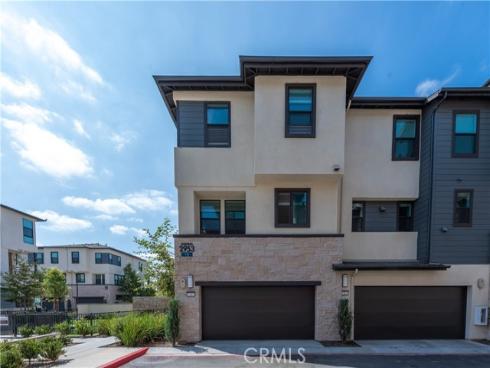 2953 W Lincoln  1  Avenue, Anaheim, CA