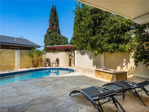 864 S Granite   Circle, Anaheim, CA