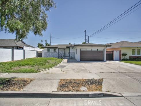 1460 E Pinewood   Avenue, Anaheim, CA