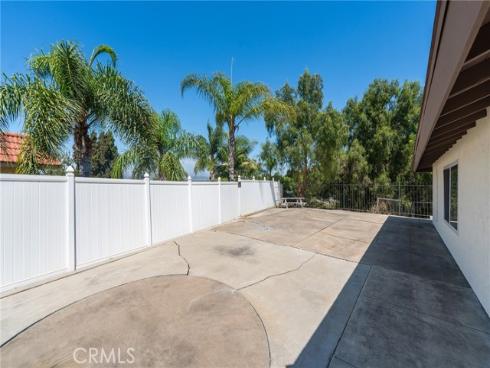 116 S Nohl Canyon   Road, Anaheim, CA