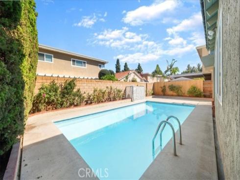 6183 E Paseo Rio Verde  , Anaheim, CA