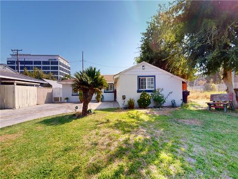 456 N Linden   Place, Anaheim, CA