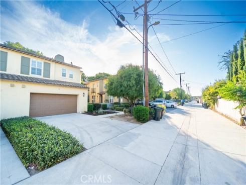 3131 W Lincoln   Avenue, Anaheim, CA