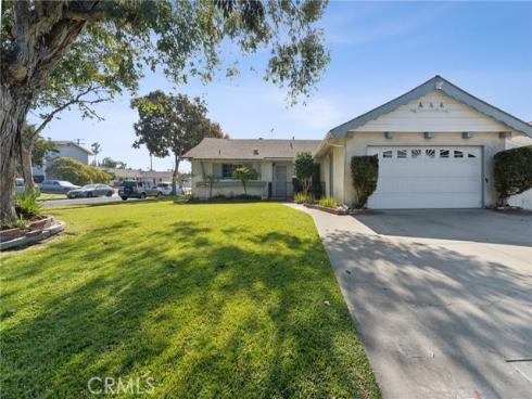 3422 W Rome   Avenue, Anaheim, CA