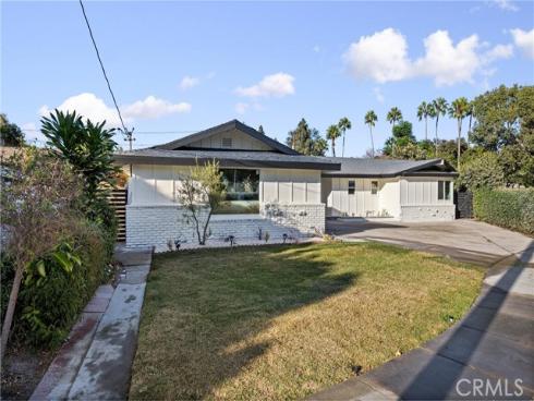 1555 W Wakefield   Avenue, Anaheim, CA