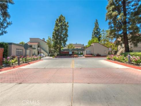 3561 W Greentree  F  Circle, Anaheim, CA