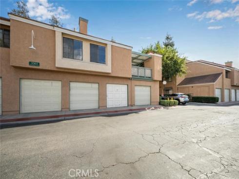 3561 W Greentree  F  Circle, Anaheim, CA