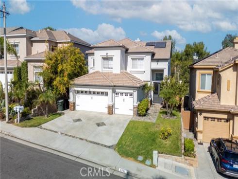 8755 E Garden View   Drive, Anaheim, CA