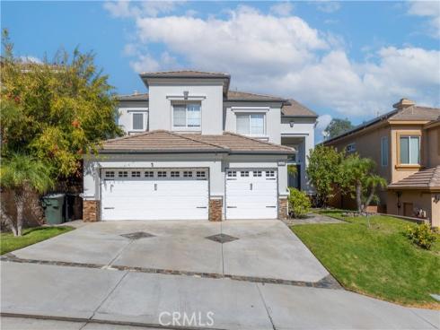 8755 E Garden View   Drive, Anaheim, CA