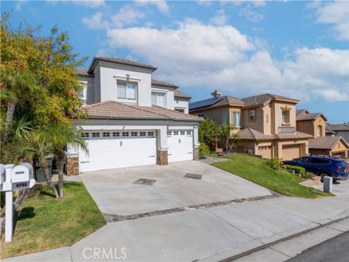 8755 E Garden View   Drive, Anaheim, CA