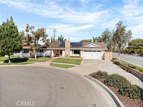 2789 E Oshkosh   Avenue, Anaheim, CA