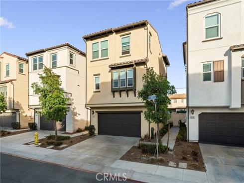 346 S Quadrilateral   Way, Anaheim, CA