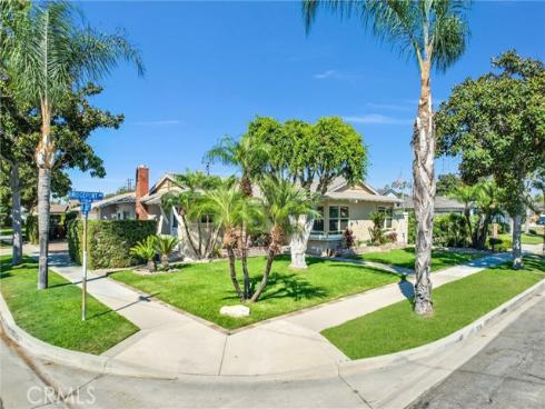 2755 W Bridgeport   Avenue, Anaheim, CA