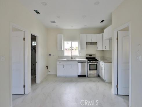 9911  Chanticleer   Road, Anaheim, CA