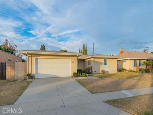 9551  Harriet   Lane, Anaheim, CA