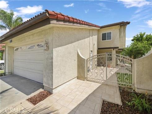 1112 N Voyager   Lane, Anaheim, CA