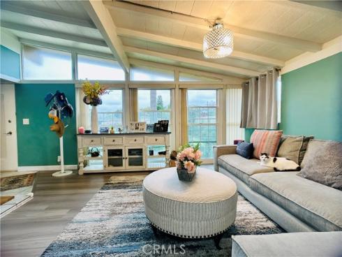 2432 W Transit   Avenue, Anaheim, CA