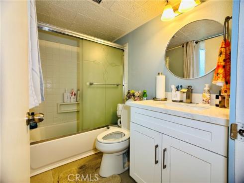 2432 W Transit   Avenue, Anaheim, CA