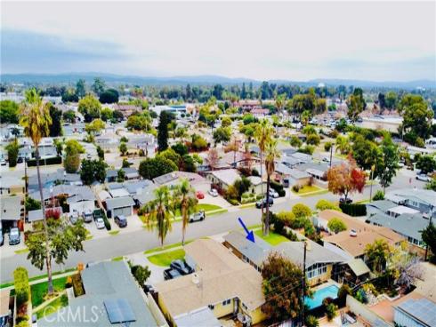 2432 W Transit   Avenue, Anaheim, CA