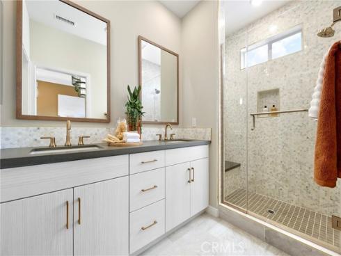 2217 W Orange 12 , Anaheim, CA