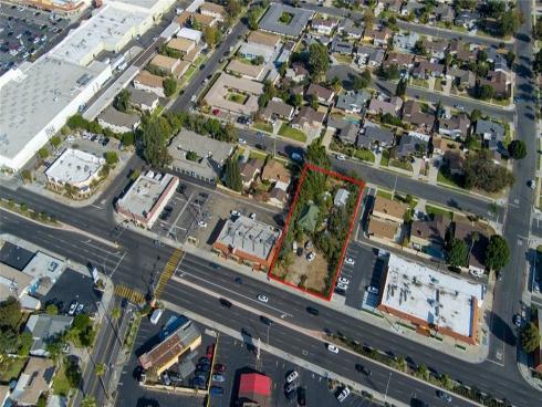 516  S State College  , Anaheim, CA