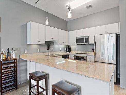 435 W Center Street Promenade 219 , Anaheim, CA