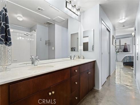 435 W Center Street Promenade 219 , Anaheim, CA