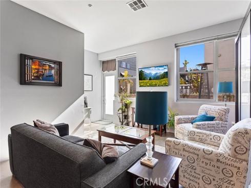 435 W Center Street Promenade 219 , Anaheim, CA