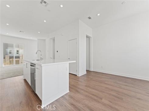 1822  W Bushell St  , Anaheim, CA