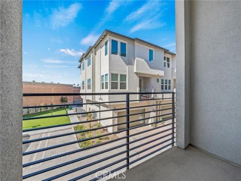 1822  W Bushell St  , Anaheim, CA