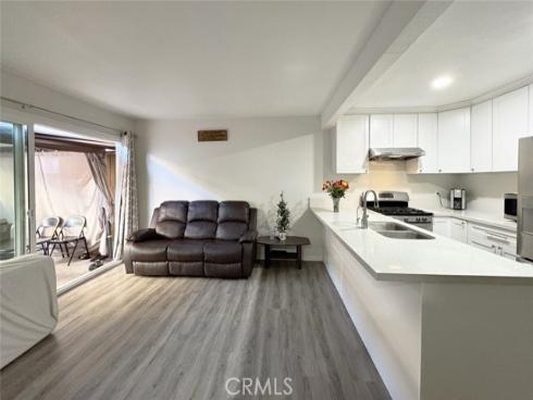 1381 S Walnut 2702 Street, Anaheim, CA