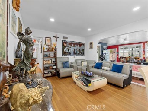 1521 W Crone Avenue, Anaheim, CA