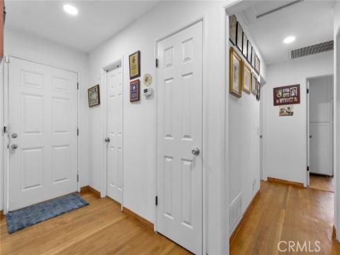 1521 W Crone Avenue, Anaheim, CA