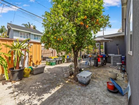 1521 W Crone Avenue, Anaheim, CA