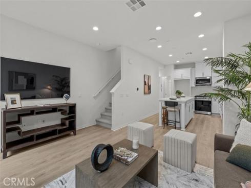 1665 W Bamboo Palm Drive, Anaheim, CA