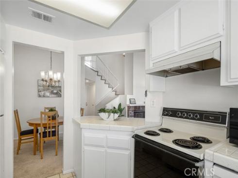 527 N Dartmouth 40 Way, Anaheim, CA