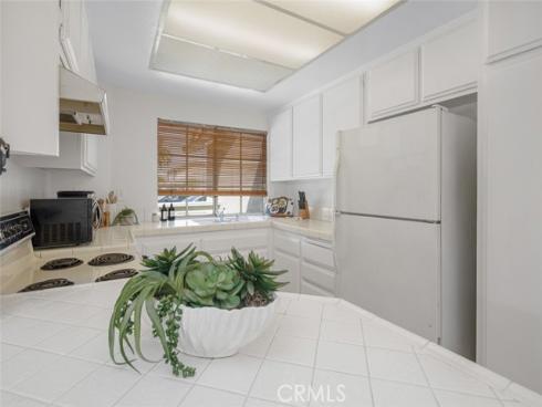 527 N Dartmouth 40 Way, Anaheim, CA