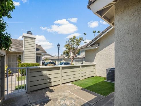 527 N Dartmouth 40 Way, Anaheim, CA