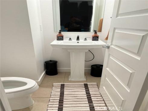 267 N N Magnolia 2 Avenue, Anaheim, CA