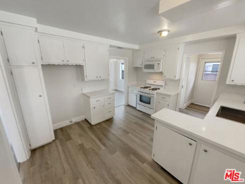 1326 E Kenwood Avenue, Anaheim, CA